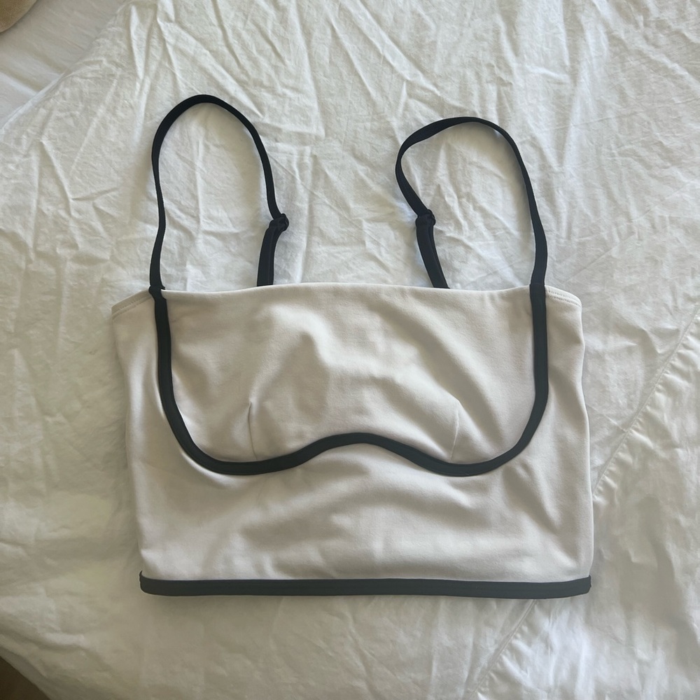 Alo Airbrush Streamlined Bra Tank Ivory/Black SOLD OUT EVERYWHERE - Picture 2 of 4
